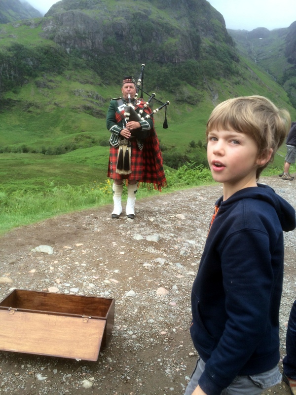 bagpiper and eero